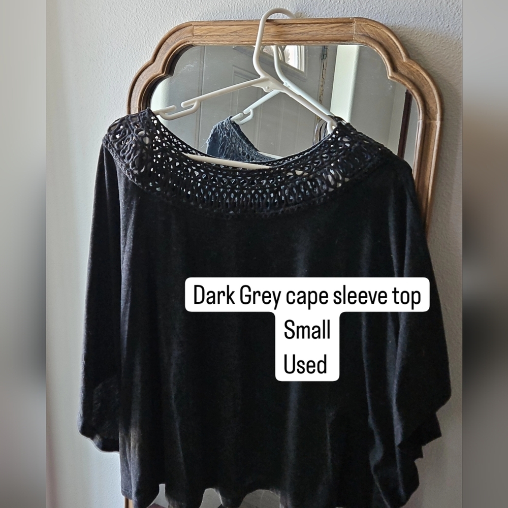 Cape sleeve top